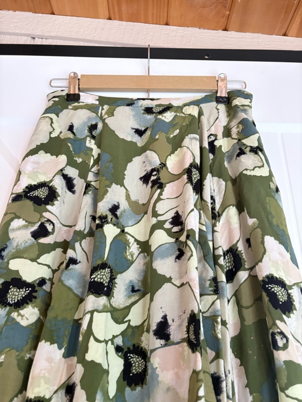 Free People Maxi Skirt Green Boho Cottagecore Hot Tropic Floral Slit Size 4 - Picture 4 of 8